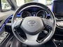 Toyota C-HR / C-HR+ 1.8 Hybrid Style Lederen bekleding/Autom. airco/Audio Primium/Verw. buitenspieg./Cruise contr. adapt./Dode hoek detectie/Navi Full map/Parkeersens. v.+a./Verw. voorstoelen/L/M 18 Inch