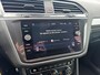 Volkswagen Tiguan 2.0 TDI Camera ACC Lane Trekhaak NETTO