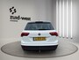 Volkswagen Tiguan 2.0 TDI Camera ACC Lane Trekhaak NETTO