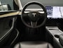 Tesla Model Y RWD 58 kWh [PANORAMADAK, APPLE CARPLAY, ANDROID AUTO, ELEKTRISCHE STOELEN, PDC, CAMERA, STOELVERWARMING, STUURVERWARMING, KEYLESS ENTRY, KEYLESS START, DODEHOEKDETECTIE, CLIMATE CONTROL, NIEUWSTAAT]