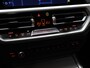 BMW 3-Serie Touring 320e Business Edition Plus [APPLE CARPLAY, ANDROID, TREKHAAK, STOELVERWARMING, CRUISE, ELEKTRISCHE ACHTERKLEP, DIGITAL DASH, NAVIGATIE, NIEUWSTAAT]