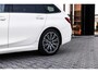 BMW 3-Serie Touring 330e M-Sport, Pano, ACC, Trekhaak, ACC