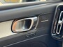 Volvo XC40 1.5 T4 Recharge Dark Plus - Navi - camera - Elec. stoelen - Pilot assist