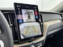 Volvo XC60 T6 Plus Dark | 20" | Panoramadak | Head-up | 360 Camera | Elektr. verst. Stoelen | Stoel/Stuur/Achterbankverwarming | Adaptieve Cruise | BLIS