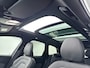 Volvo XC60 T6 Recharge Plus Black Edition | 21" | Panoramadak | Head Up | 360 Camera | Trekhaak | Harman Kardon | Full LED | Elektr. verst. Sportstoelen | Adaptieve Cruise | BLIS | Stoel/Stuur/Achterbankverwarming