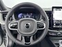 Volvo XC60 T6 Recharge Plus Black Edition | 21" | Panoramadak | Head Up | 360 Camera | Trekhaak | Harman Kardon | Full LED | Elektr. verst. Sportstoelen | Adaptieve Cruise | BLIS | Stoel/Stuur/Achterbankverwarming