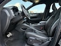 Volvo XC40 Recharge P8 AWD R-Design | Warmtepomp | Achteruitrijcamera | Parkeersensoren | Keyless Entry | Elektrische Achterklep | Cruise Control Adaptief | BLIS | Stoelverwarming | Navigatie | Apple Carplay | Android Auto