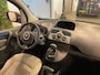 Renault Kangoo Rolstoelauto Automaat 3+1 incl. luchtvering + RECARO Speciaalstoel