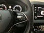 Skoda Karoq 1.0 TSI Business Edition Stoelverwarming Adaptive Cruise Navigatie Parkeersensoren