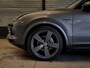 Porsche Cayenne 3.0 E-Hybrid | SOH 87% | Panodak | Sport Chrono | Luchtvering | Bose | 22 inch |