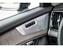 Volvo XC90 2.0 T8 Plug-in hybrid AWD Ultra Dark | SOH:100% | Adaptieve Cruise Control | Luchtvering | Trekhaak | Panoramadak | Bowers & Wilkins Audio | Nappa Lederen Bekleding | Stoel-/Stuurverwarming | 360 Parkeercamera | 21" Velgen | Stoelventilatie | Massagefuntie voorstoelen |