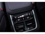 Volvo XC90 2.0 T8 Plug-in hybrid AWD Ultra Dark | SOH:100% | Adaptieve Cruise Control | Luchtvering | Trekhaak | Panoramadak | Bowers & Wilkins Audio | Nappa Lederen Bekleding | Stoel-/Stuurverwarming | 360 Parkeercamera | 21" Velgen | Stoelventilatie | Massagefuntie voorstoelen |