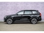 Volvo XC90 2.0 T8 Plug-in hybrid AWD Ultra Dark | SOH:100% | Adaptieve Cruise Control | Luchtvering | Trekhaak | Panoramadak | Bowers & Wilkins Audio | Nappa Lederen Bekleding | Stoel-/Stuurverwarming | 360 Parkeercamera | 21" Velgen | Stoelventilatie | Massagefuntie voorstoelen |
