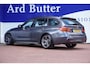 BMW 3-Serie Touring 318i M Sport elek-Klep+Led+Volleder+navigatie+stoel-verw+Media-Pack+18"Lmv = ORIG/DEALER/NL !! OKT-2019