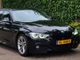 BMW 3-Serie Touring 320i M Sport B48 6WB Apple CarPlay Trekhaak Shadowline GR Navi Touch Angle 320i Corporate Lease High Executive