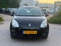 Renault Twingo 1.2-16V Initiale Airco Cruise Leder Psensor