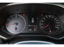 Renault Clio 1.0 TCe Zen / Multimedia systeem / Parkeersensoren / Trekhaak / stoelverwarming / Airco met climate control / enz.