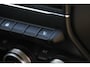 Renault Clio 1.0 TCe Zen / Multimedia systeem / Parkeersensoren / Trekhaak / stoelverwarming / Airco met climate control / enz.