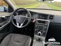 Volvo V60 2.0 T3 Momentum 2016|153pk|Navi|PDC v/a|1e eigenaar|Power Blue