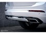 Volvo XC90 2.0 D5 AWD R-Design | Luchtvering | Polestar engineered | Panoramadak | Trekhaak | 360 camera | Sportstoelen | Memory | Zeer mooie auto |
