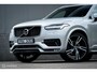 Volvo XC90 2.0 D5 AWD R-Design | Luchtvering | Polestar engineered | Panoramadak | Trekhaak | 360 camera | Sportstoelen | Memory | Zeer mooie auto |