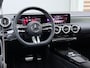 Mercedes-Benz A-klasse 180 AMG Line LIMITED Pano/Matrix/Camera