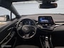 Toyota C-HR / C-HR+ 1.8 Hybrid Dynamic. DAB, Keyless, JBL, Camera