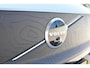 Volvo EX30 Cross Country 428PK Twin Performance Ultra AWD / Cross Country Experience-pakket/ Adaptieve cruise control/ Panoramadak/ BLIS/ Parkeersensoren met 360 camera / Getint Glas / Stoel en stuurwielverwarming / Elektrische stoelen / Apple carplay / Elektrische achterklep / Keyless entry