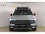 Volvo EX30 Cross Country 428PK Twin Performance Ultra AWD / Cross Country Experience-pakket/ Adaptieve cruise control/ Panoramadak/ BLIS/ Parkeersensoren met 360 camera / Getint Glas / Stoel en stuurwielverwarming / Elektrische stoelen / Apple carplay / Elektrische achterklep / Keyless entry