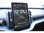 Volvo EX30 Cross Country 428PK Twin Performance Ultra AWD / Cross Country Experience-pakket/ Adaptieve cruise control/ Panoramadak/ BLIS/ Parkeersensoren met 360 camera / Getint Glas / Stoel en stuurwielverwarming / Elektrische stoelen / Apple carplay / Elektrische achterklep / Keyless entry