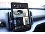 Volvo EX30 Cross Country 428PK Twin Performance Ultra AWD / Cross Country Experience-pakket/ Adaptieve cruise control/ Panoramadak/ BLIS/ Parkeersensoren met 360 camera / Getint Glas / Stoel en stuurwielverwarming / Elektrische stoelen / Apple carplay / Elektrische achterklep / Keyless entry