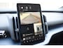 Volvo EX30 Cross Country 428PK Twin Performance Ultra AWD / Cross Country Experience-pakket/ Adaptieve cruise control/ Panoramadak/ BLIS/ Parkeersensoren met 360 camera / Getint Glas / Stoel en stuurwielverwarming / Elektrische stoelen / Apple carplay / Elektrische achterklep / Keyless entry