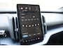 Volvo EX30 Cross Country 428PK Twin Performance Ultra AWD / Cross Country Experience-pakket/ Adaptieve cruise control/ Panoramadak/ BLIS/ Parkeersensoren met 360 camera / Getint Glas / Stoel en stuurwielverwarming / Elektrische stoelen / Apple carplay / Elektrische achterklep / Keyless entry