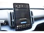Volvo EX30 Cross Country 428PK Twin Performance Ultra AWD / Cross Country Experience-pakket/ Adaptieve cruise control/ Panoramadak/ BLIS/ Parkeersensoren met 360 camera / Getint Glas / Stoel en stuurwielverwarming / Elektrische stoelen / Apple carplay / Elektrische achterklep / Keyless entry
