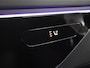 Mercedes-Benz C-klasse 300 e AMG Line | Stoelverwarming | High Performance LED | Achteruitrijcamera | Sfeerverlichting | Apple carplay |