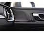 Volvo V60 2.0 B3 Inscription | Trekhaak | Parkeerverwarming | Panoramadak | Achteruitrijcamera | Parkeersensoren | Harman Kardon Audio | Stoelverwarming voor en achter |