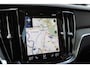 Volvo V60 2.0 B3 Inscription | Trekhaak | Parkeerverwarming | Panoramadak | Achteruitrijcamera | Parkeersensoren | Harman Kardon Audio | Stoelverwarming voor en achter |