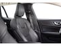Volvo V60 2.0 B3 Inscription | Trekhaak | Parkeerverwarming | Panoramadak | Achteruitrijcamera | Parkeersensoren | Harman Kardon Audio | Stoelverwarming voor en achter |