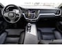 Volvo V60 2.0 B3 Inscription | Trekhaak | Parkeerverwarming | Panoramadak | Achteruitrijcamera | Parkeersensoren | Harman Kardon Audio | Stoelverwarming voor en achter |