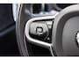 Volvo V60 2.0 B3 Inscription | Trekhaak | Parkeerverwarming | Panoramadak | Achteruitrijcamera | Parkeersensoren | Harman Kardon Audio | Stoelverwarming voor en achter |
