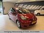Toyota Aygo 1.0-12V ASPERATION RED MET LEDER + SPORTPACK AIRCO SLECHTS 125.000 KM
