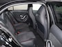 Mercedes-Benz A-klasse 250 e Business Solution AMG | Panoramaschuifdak | Stoelverwarming | Achteruitrijcamera |  MULTIBEAM LED |