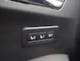 Toyota RAV4 2.5 Hybrid AWD Executive | Panoramadak | Trekhaak | Stoelverwarming | Dodehoekdetectie | Elek. Achterklep | Keyless Entry/Go |