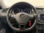 Volkswagen Tiguan 1.4 TSI ACT Highline Trekhaak Stoelverwarming Navigatie 24 Maanden garantie* (Vraag naar de voorwaarden)