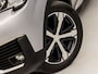 Peugeot 5008 1.2 PureTech Sport 7 Persoons Automaat (APPLE CARPLAY, GROOT NAVI, LEDER, KEYLESS, DRIVE MODE, SPORTSTOELEN, GETINT GLAS, PARKEERSENSOREN, NIEUWE APK, NIEUWSTAAT)