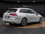 Volkswagen Golf Variant 1.5 eTSI Style | Trekhaak | Camera | ACC | Side Assist | ERGO Stoel | Spiegelpakket | 17'' |