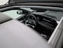 Audi Q6 Sportback e-tron S edition quattro 100 kWh | Adaptive cruise control | Dodehoekdetectie | Stuurverwarming | Glazen panoramadak | Luchtvering | Climate control | Stoelverwarming voor & achter | Stoelventilatie | Elektrisch instel. voorstoelen | Elektrisch verstelbaar stuur |