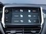 Peugeot 2008 1.2 PureTech Blue Lion Automaat | Navigatie | Panorama-dak | Cruise Control | Trekhaak | Apple Carplay & Android Auto | 16" LMV | All-season