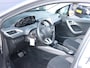 Peugeot 2008 1.2 PureTech Blue Lion Automaat | Navigatie | Panorama-dak | Cruise Control | Trekhaak | Apple Carplay & Android Auto | 16" LMV | All-season