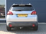 Peugeot 2008 1.2 PureTech Blue Lion Automaat | Navigatie | Panorama-dak | Cruise Control | Trekhaak | Apple Carplay & Android Auto | 16" LMV | All-season